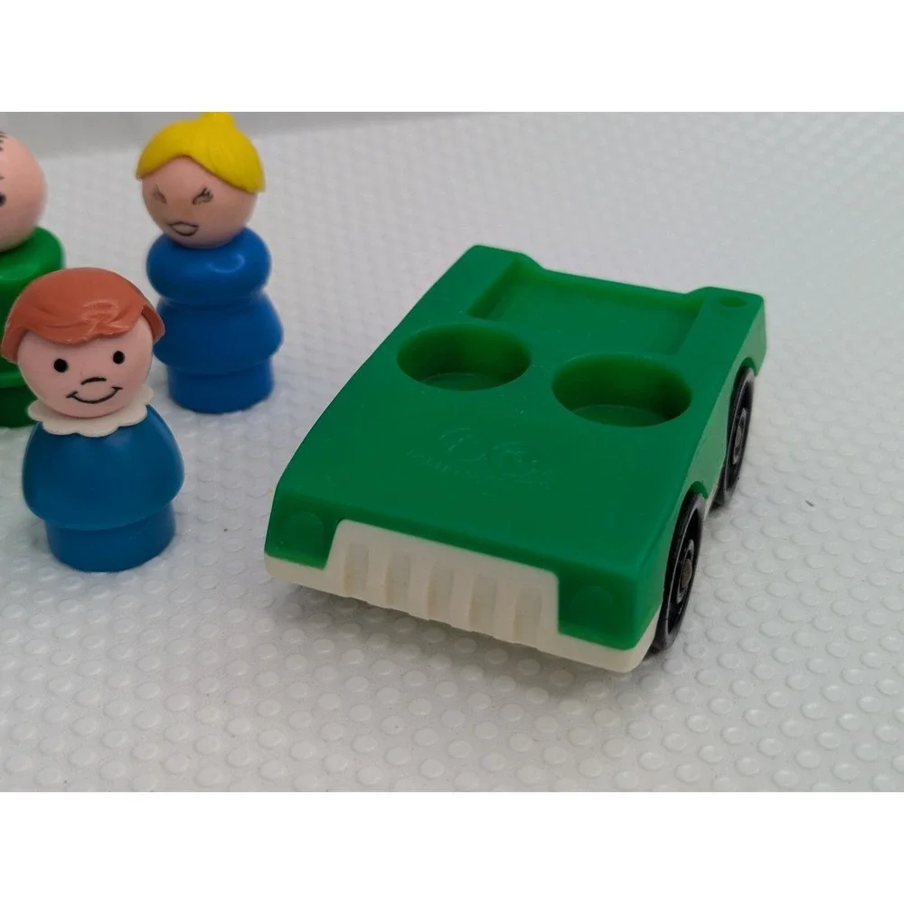 Fisher‎ Price Little People Plastic Head Body Lot of 10 Freckle Boy Car
